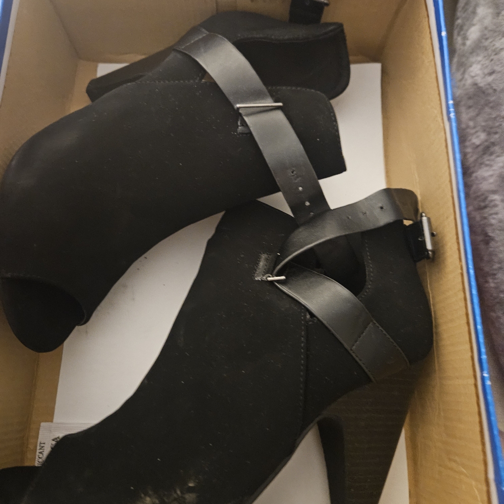 Elegant Black Women's Ankle Boots